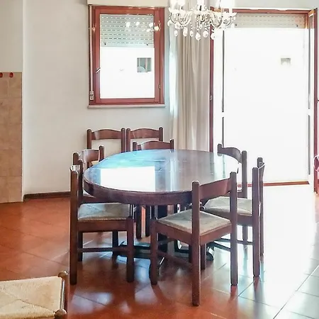 3 Bedroom Gorgeous In *